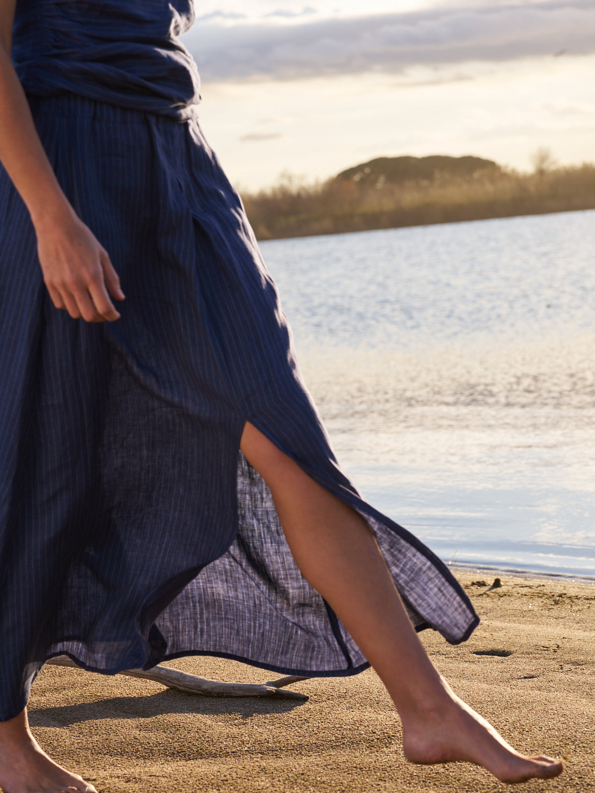 Acacia Navy Skirt